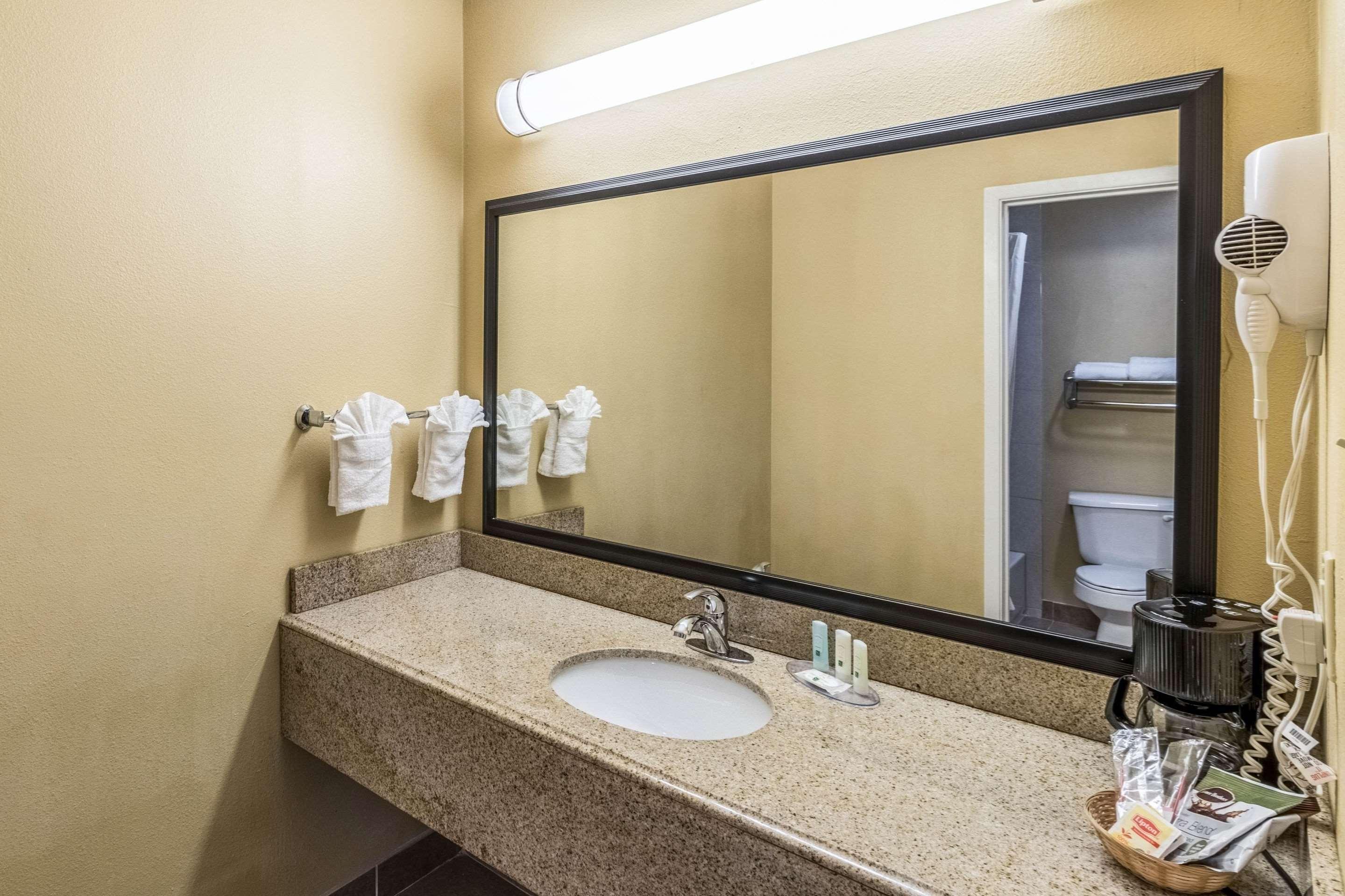 Quality Inn Corsicana Kültér fotó